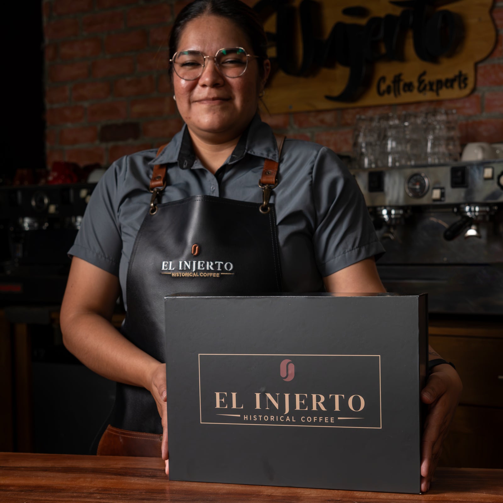 CAJA DE MUESTRAS-EDICION ESPECIAL SUBASTA